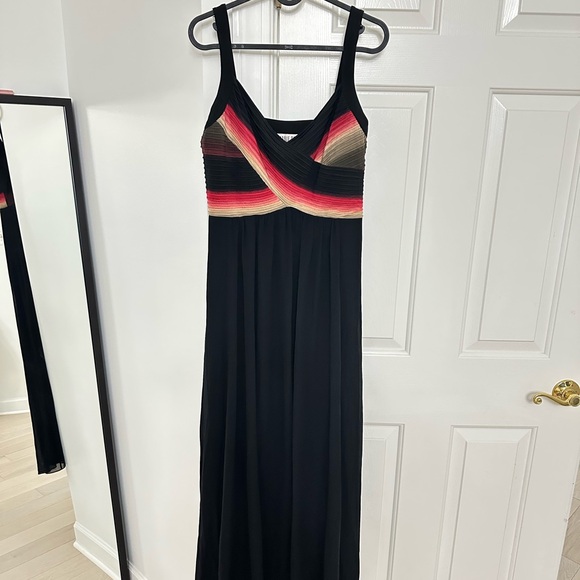 Robbie Bee Dresses & Skirts - Elegant Black and Multicolor Maxi Dress